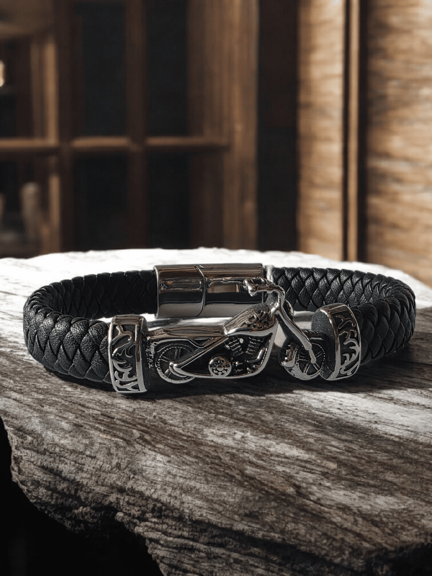 Bracelet moto cuir et acier inoxydable - Claudine Biker Shop