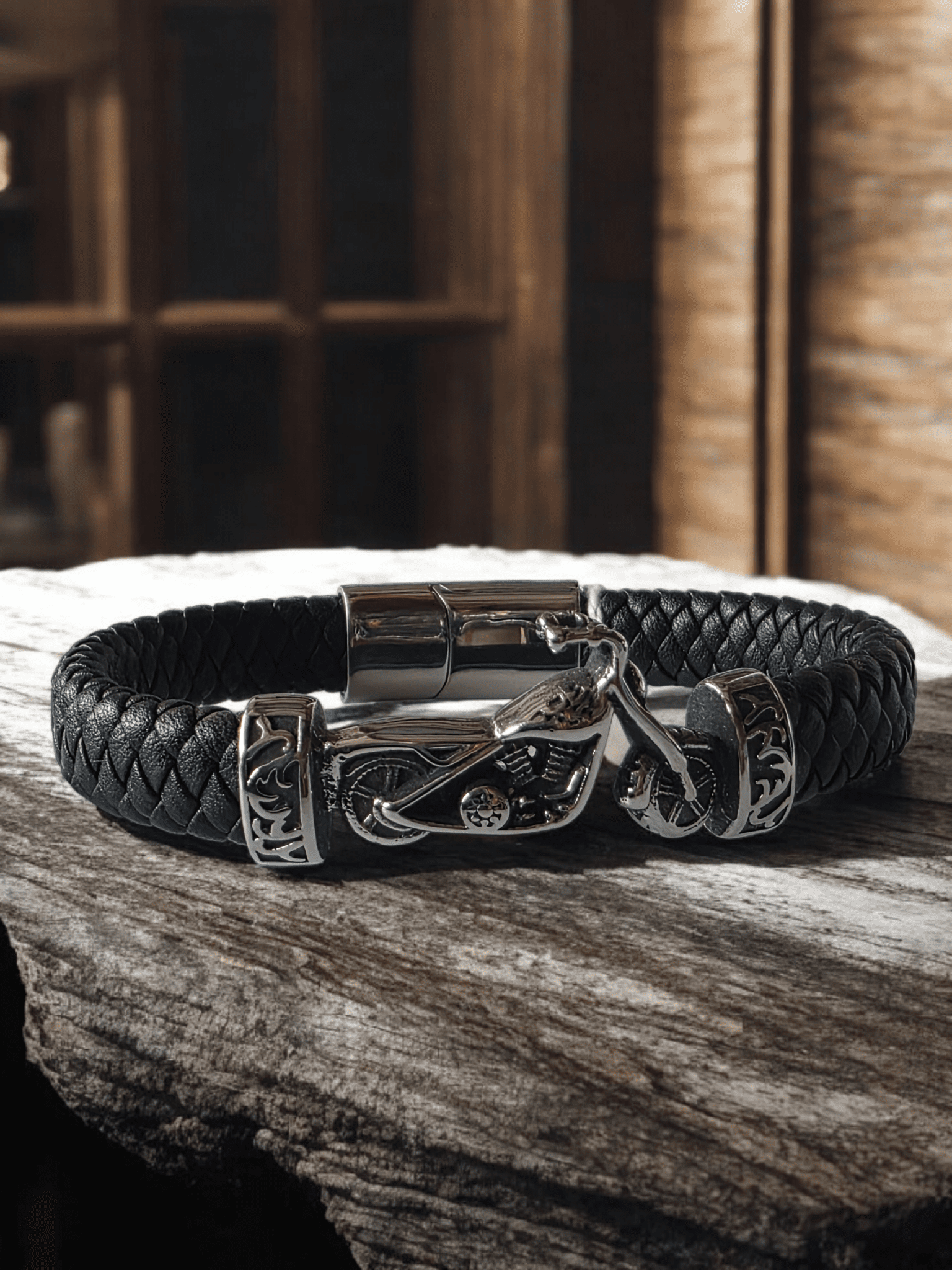Bracelet moto cuir et acier inoxydable - Claudine Biker Shop