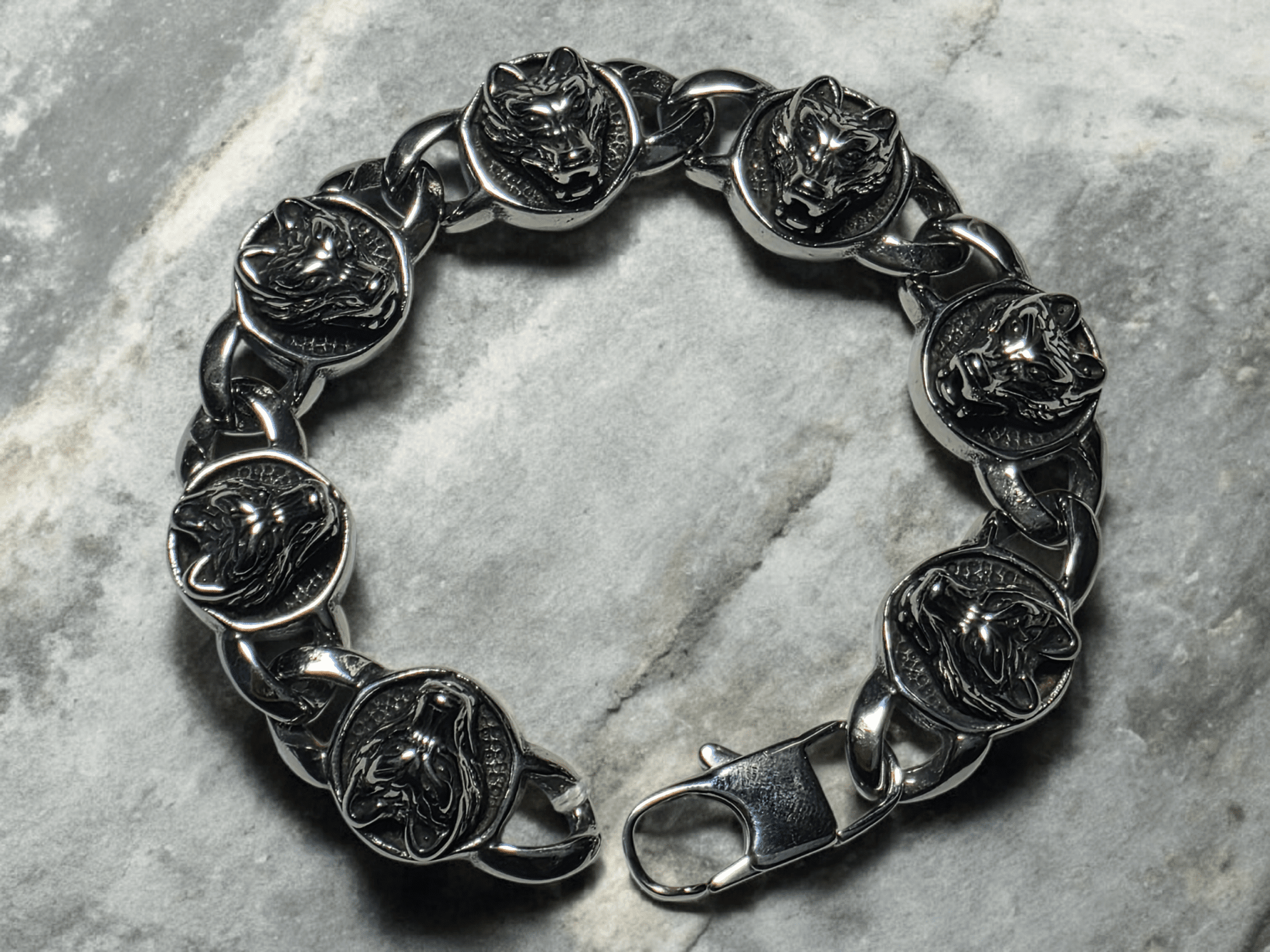 Bracelet tête de loup acier inoxydable - Claudine Biker Shop