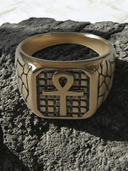 Chevalière croix de Ankh - Claudine Biker Shop