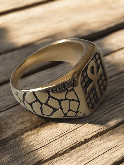 Chevalière croix de Ankh - Claudine Biker Shop