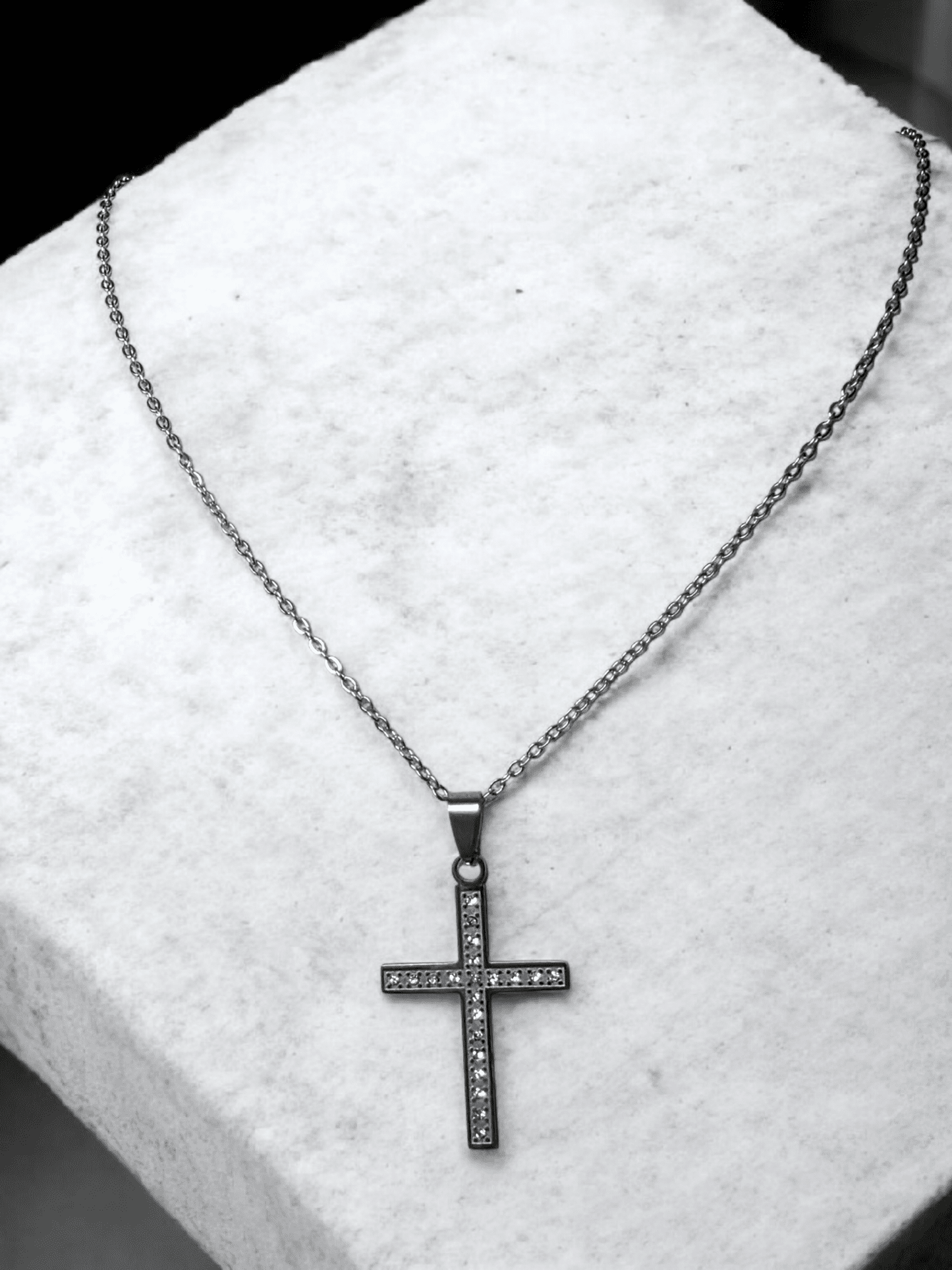 Collier croix strass Acier inoxydable 316l - Claudine Biker Shop